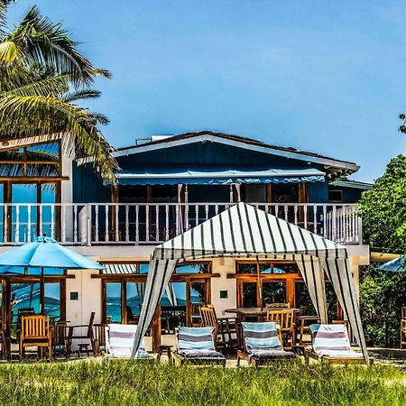 The Isabela Beach House Puerto Villamil Esterno foto