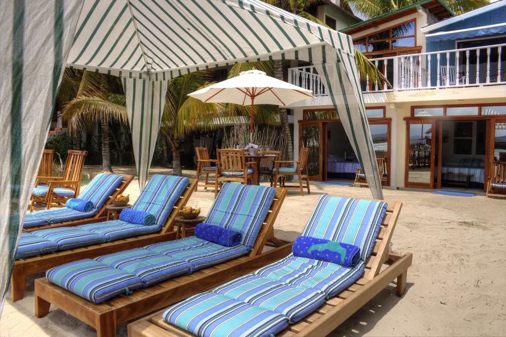 The Isabela Beach House Puerto Villamil Esterno foto