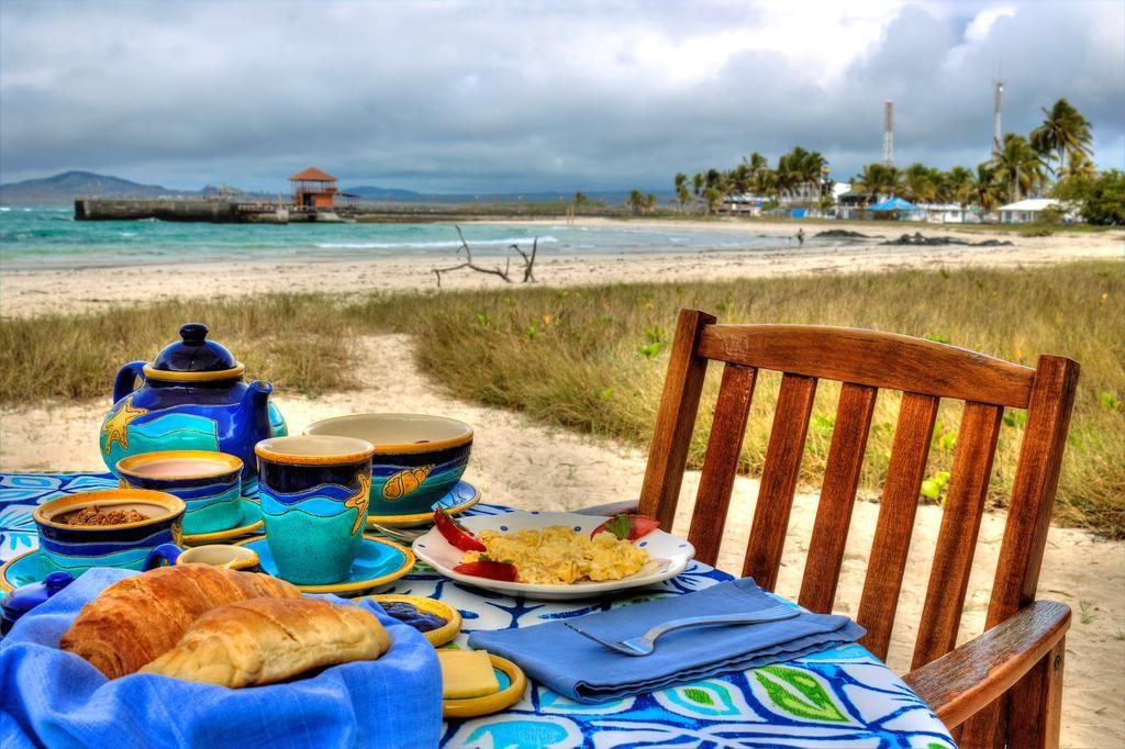 The Isabela Beach House Puerto Villamil Esterno foto