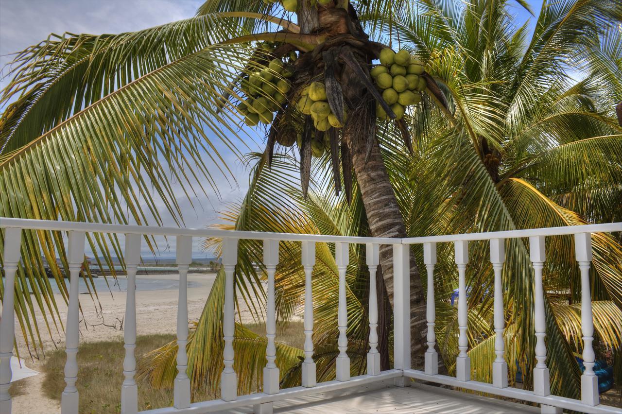 The Isabela Beach House Puerto Villamil Esterno foto